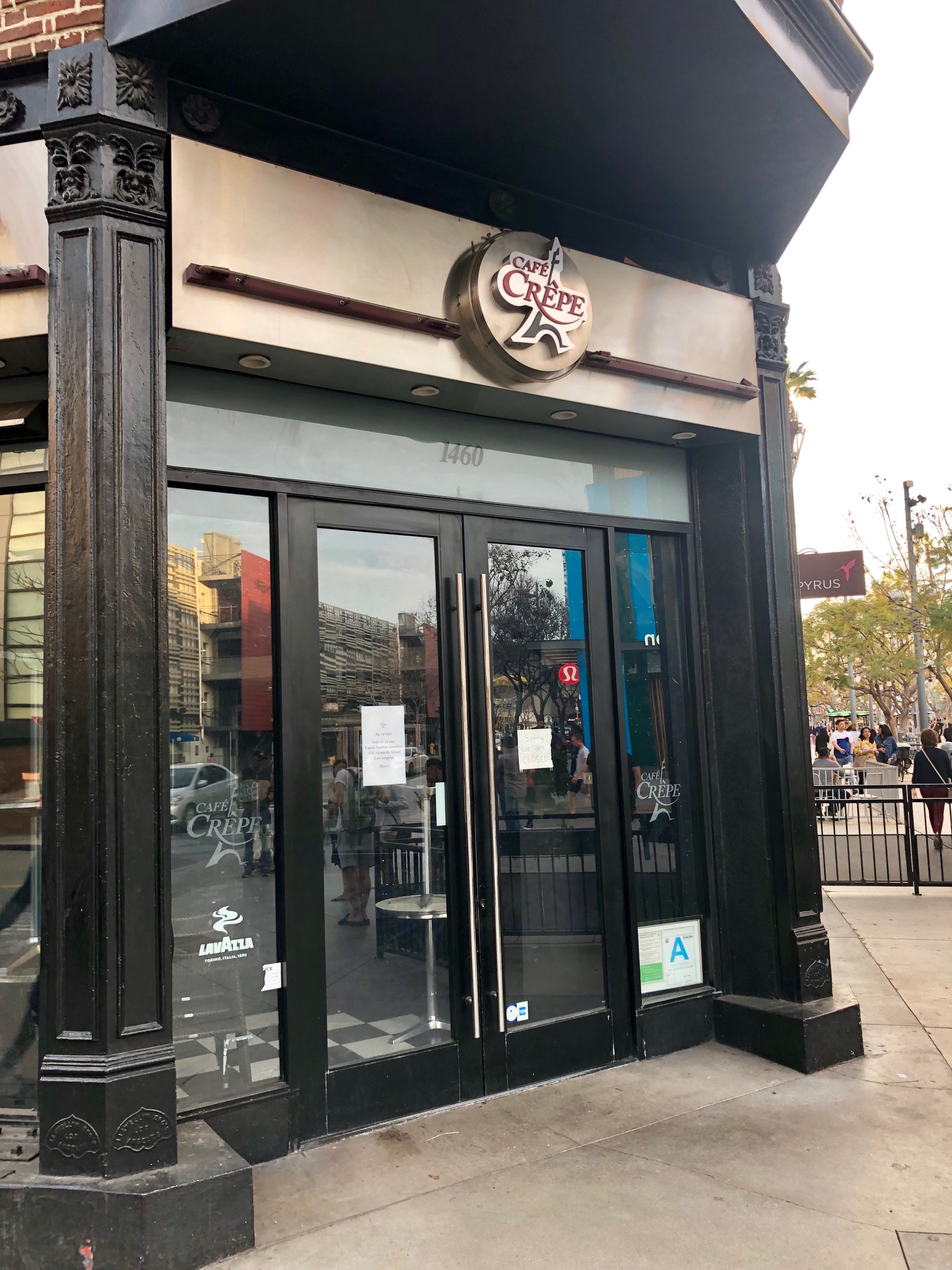 CafeCrepe1.jpg