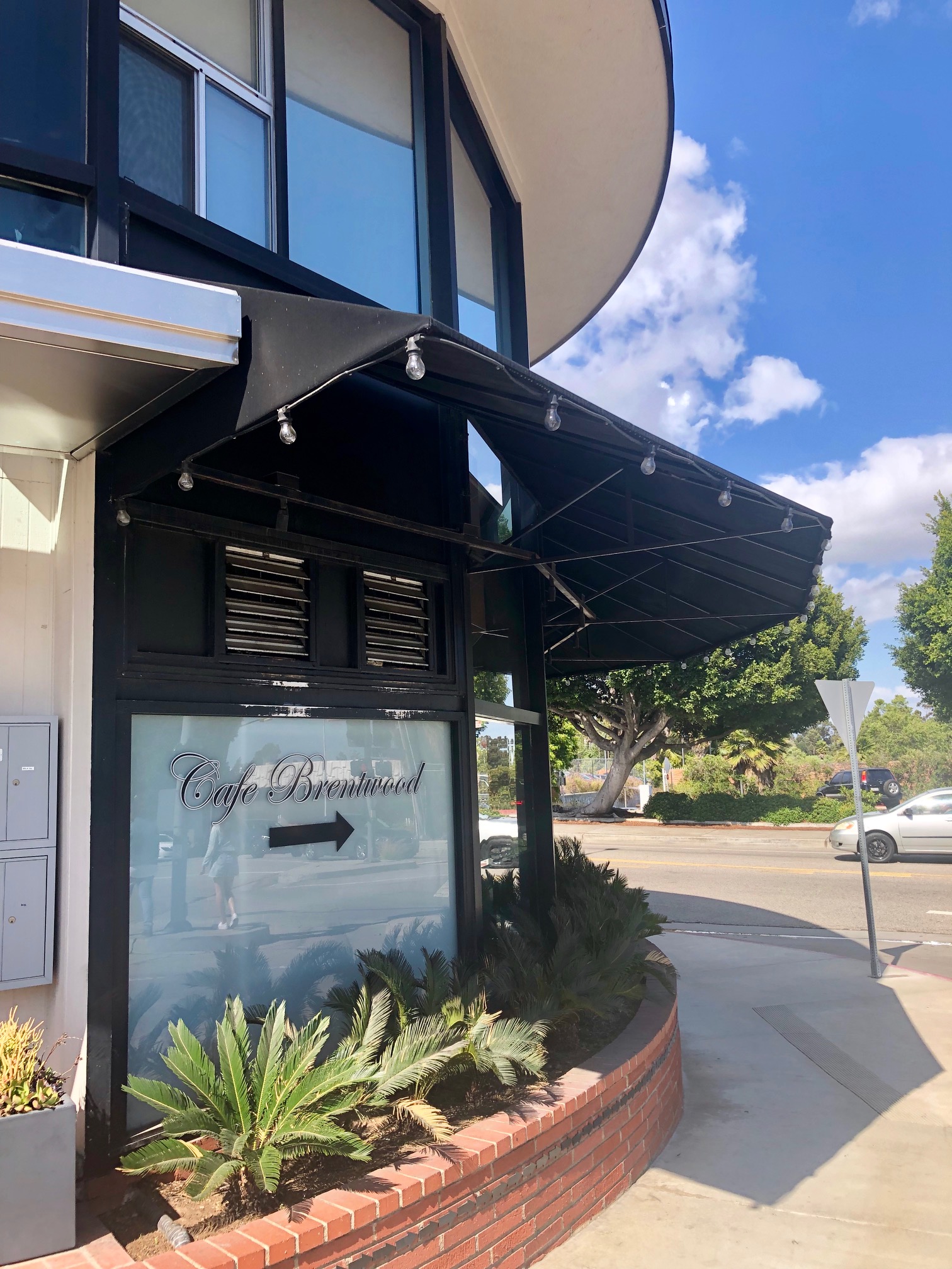 CafeBrentwood.jpg